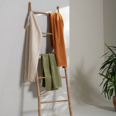 Serviette de bain living crafts en coton bio certifiée GOTS